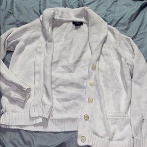 cute sweater!! MOVING SALE